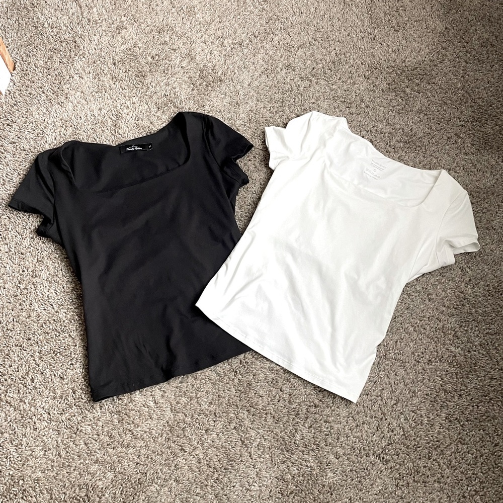 Women’s fitted t’s